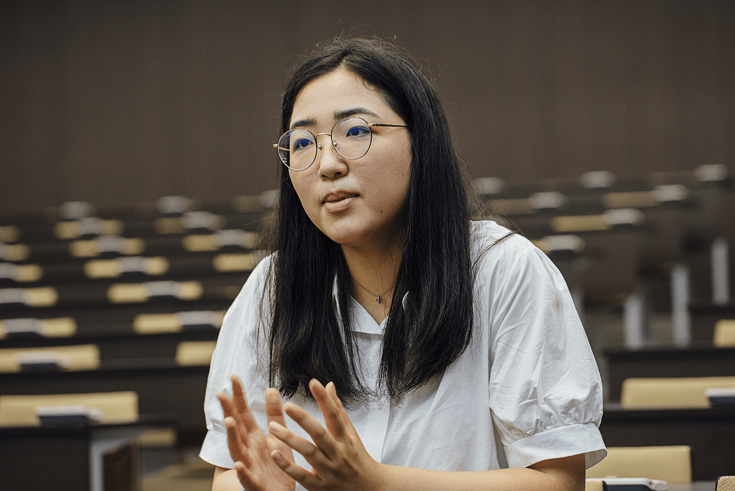 鈴木瑛美子さん（１年）