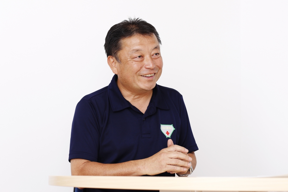 泰川 恵吾 先生