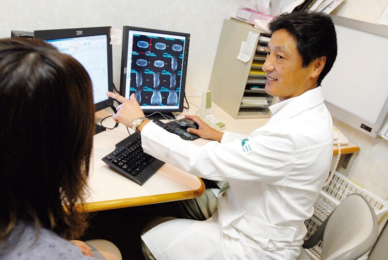 亀田省吾先生の診療写真