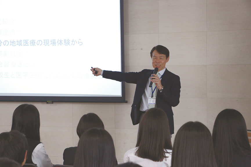 大阪医科大学附属病院の鈴木富雄先生による医療講演